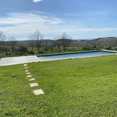 Grande Maison - Le Picharret Hébergement de vacances *