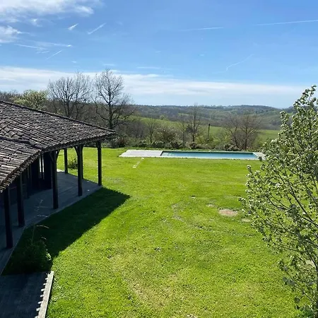 Grande Maison - Le Picharret Hébergement de vacances *