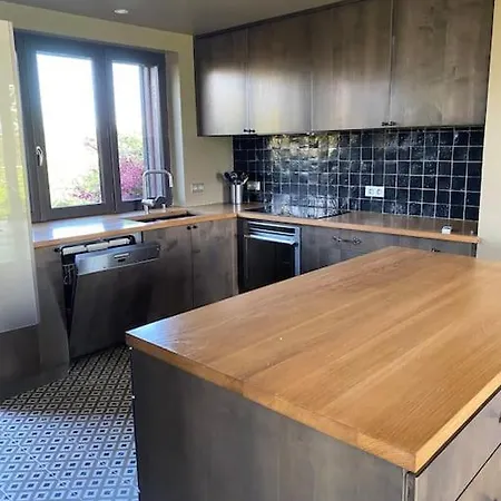 Grande Maison - Le Picharret
